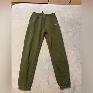 Roots cloud sweatpants